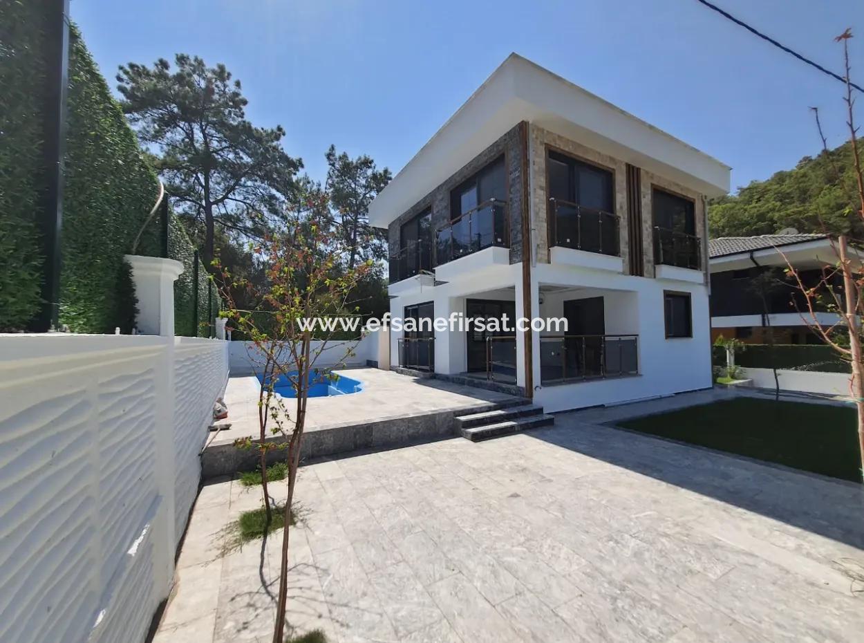 150M2 Neue Maisonette Zum Verkauf In Muğla Dalaman Şerefler