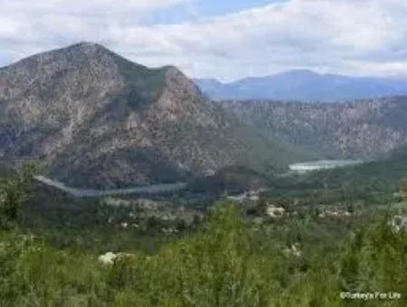 Blick Auf Den Muğla Dalamanda Dam 1.000 M2 Wohngebiet In Der Natur Zum Verkauf