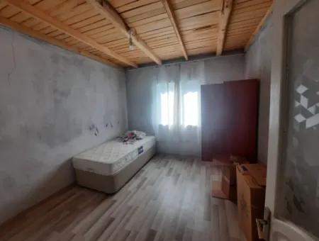 5 000 M2 Grundstück In Çameli Kızılyaka 2 In 1 Einfamilienhaus Und Scheune Zu Vermieten