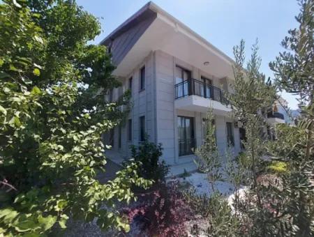 Möbliert 90 M2, 2 1 Neue Wohnung Mit Swimmingpool In Dalyan, Mugla