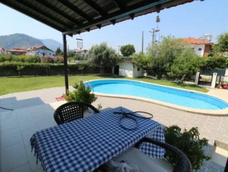 Möbliert Mit Swimmingpool Auf 500 M2 Freistehendem Grundstück In Dalyan, Erdbebensicheres 4-In-1-Duplex Zu Verkaufen