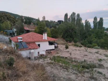 2 1 Freistehendes Schnäppchen-Neubauhaus Zum Verkauf Auf 1 700 M2 Land In Çameli Belevi.