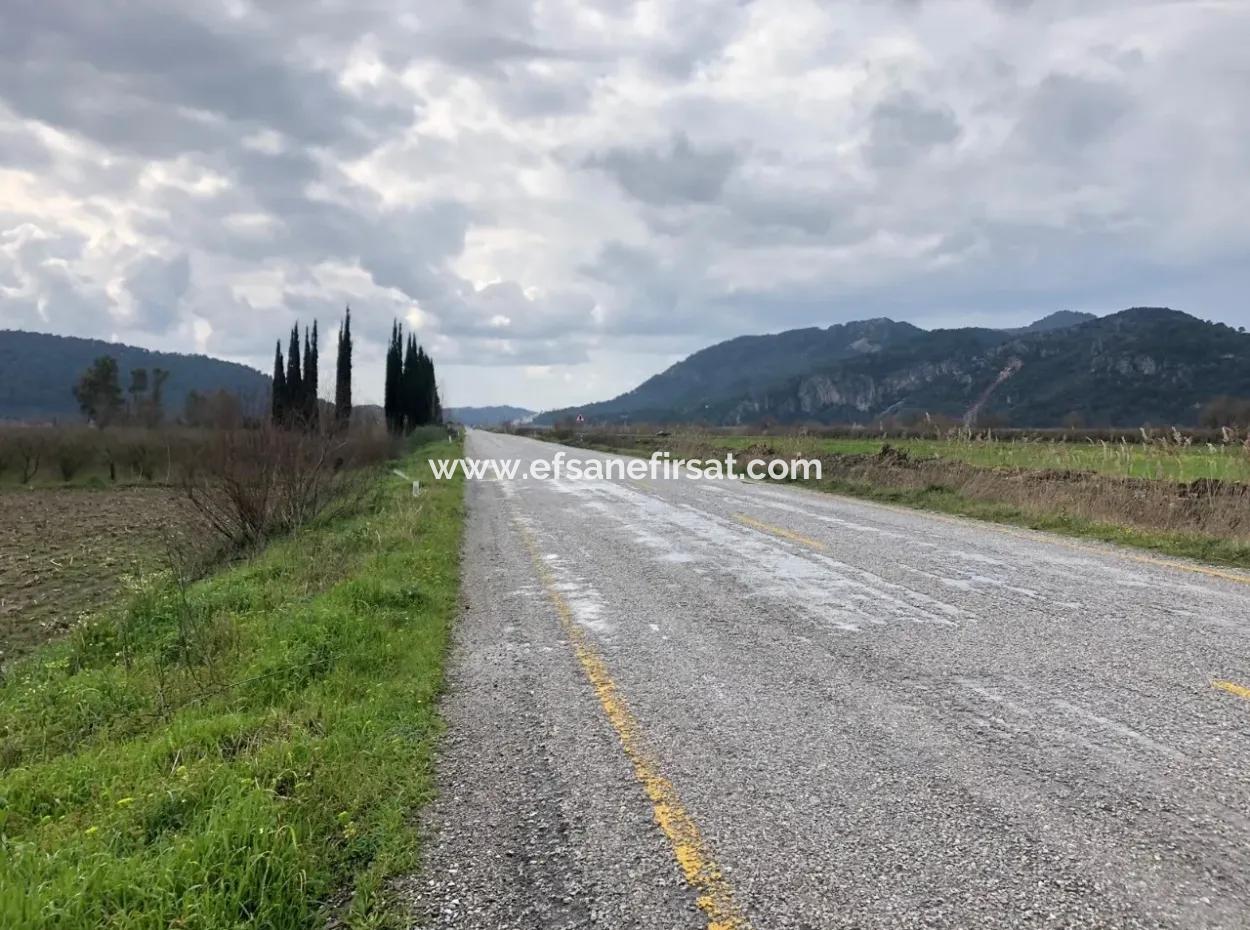 Ortaca Güzelyurt For Sale On The Main Road Zero Field