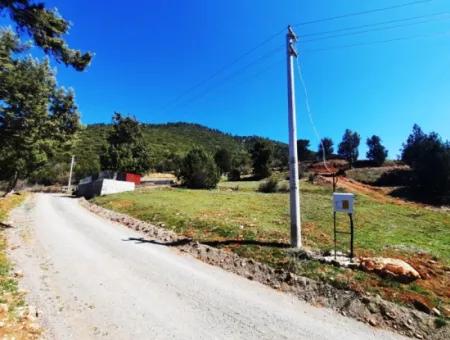 912 M2 Detached Land Suitable For Deposit In Denizli Çameli Belevi For Sale