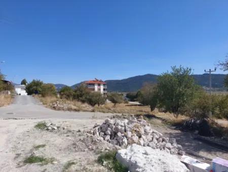 500M2 Land In The Center Of Çameli In Return For A Ready-Made Floor With A Construction License