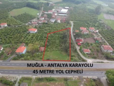 Köyceğiz'de Antalya - İzmir Anayola Sıfır Akaryakıt İstasyonu Uygun Net 2800M2 Ticari İmarlı Arsa Satılık