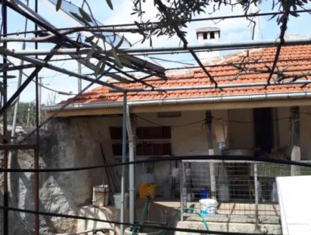 Denizli Kızılağaçta 545 M2 İmarlı Arsada Satılık Köy Evi