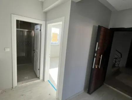 Ortaca Çarşı Merkezde Satılık 3+1 100M2 Daire.