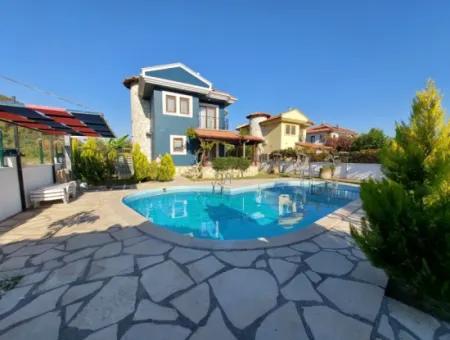 Muğla Dalyanda Satılık 566 M2 Arsada, 3+1 Müstakil Villa