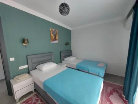 Muğla Dalyanda700M2 Arsada 4+1 Müstakil Yüzme Havuzlu Lüks Villa Kiralık